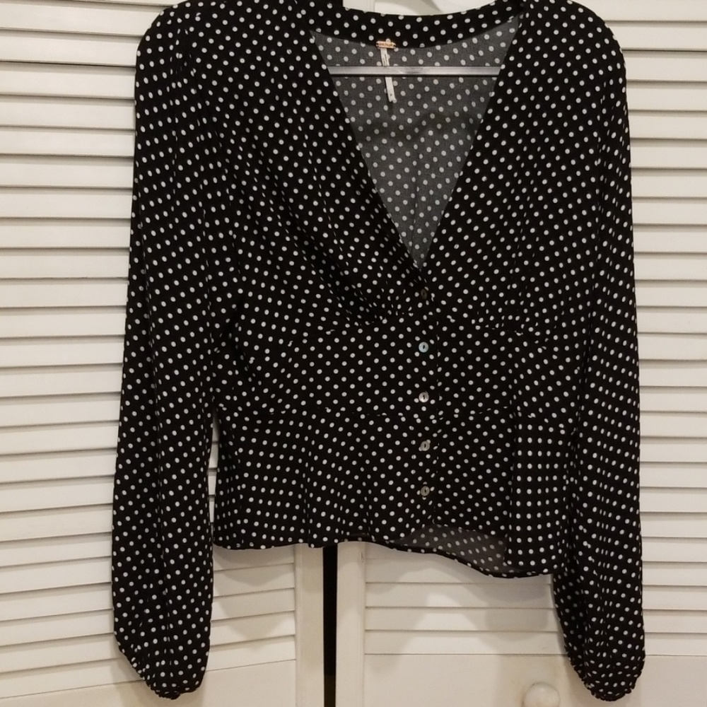 Free People long sleeve v- neck button down blouse